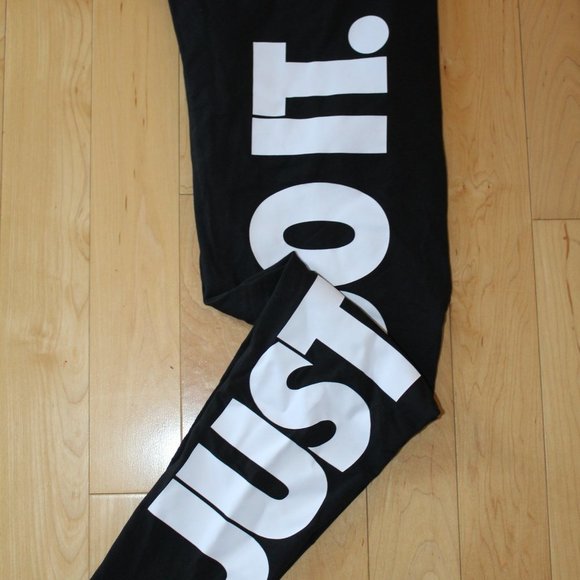 NWT WOMEN'S NIKE JUST DO IT LEGGINGS BLACK WHITE PLUS REGULAR - Picture 5 of 5